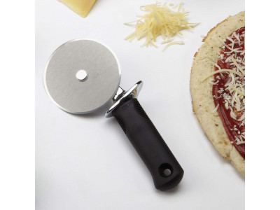 Oxo Pizza Wheel